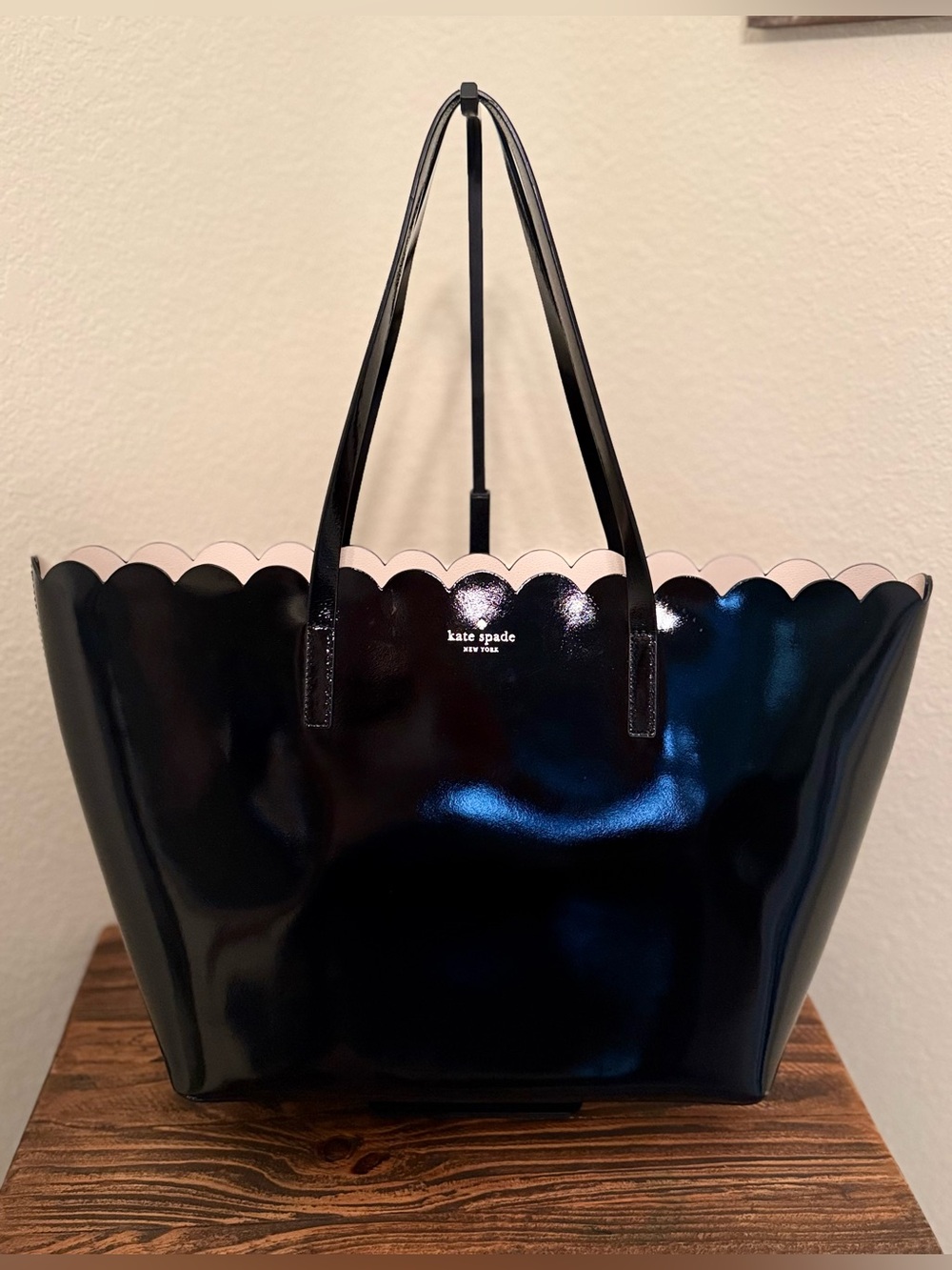 Kate Spade New York Limited Edition Scalloped Leather Tote